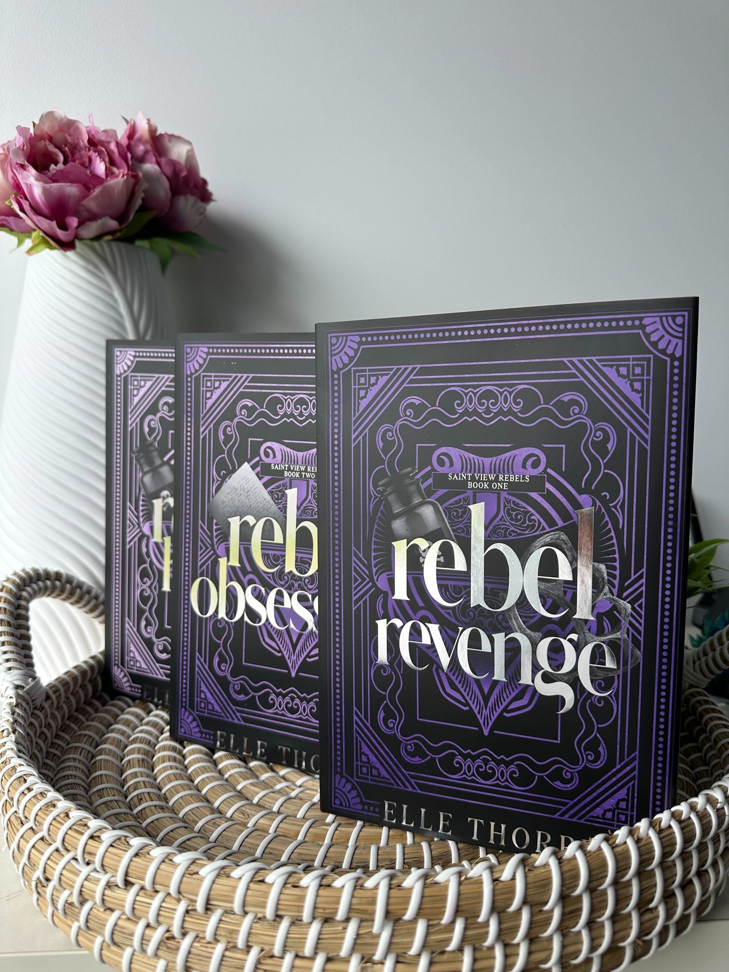 Saint View Rebels Deluxe Hardback Box