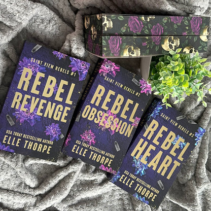 Rebel Heart — Foil Signed Discreet with Sprayed Edges